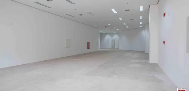 Ponto Comercial para alugar, 325m² no Santa Efigênia, Belo Horizonte