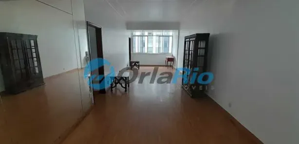 Apartamento com 3 Quartos para alugar, 119m² no Copacabana, Rio de Janeiro