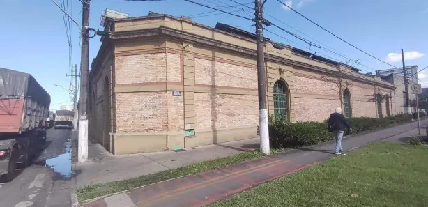 Sala Comercial para alugar, 4515m² no Paquetá, Santos