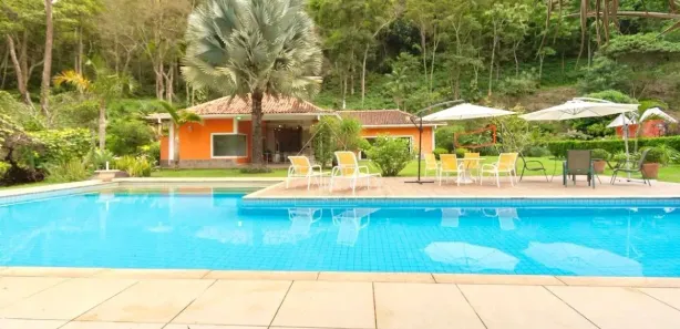 Fazenda/Sítio com 6 Quartos à venda, 500m² no Pedro do Rio, Petrópolis