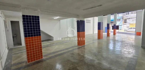 Galpão/Depósito/Armazém para alugar, 200m² no Engenho Velho da Federação, Salvador
