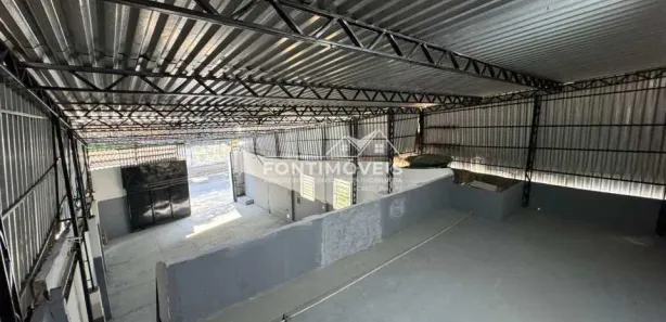 Galpão/Depósito/Armazém para alugar, 250m² no Jacarepaguá, Rio de Janeiro