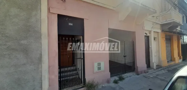Casa com 2 Quartos para alugar, 210m² no Vila Hortência, Sorocaba