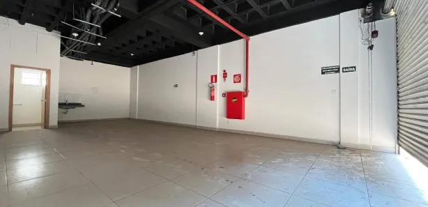 Ponto Comercial para alugar, 68m² no Diamante (Barreiro), Belo Horizonte