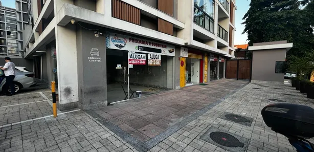 Ponto Comercial para alugar, 110m² no Tanque, Rio de Janeiro