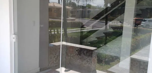Casa com 5 Quartos à venda, 200m² no Centro, Lauro de Freitas