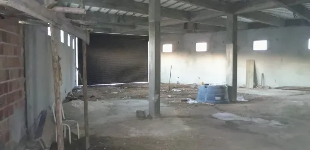 Galpão/Depósito/Armazém para venda ou aluguel, 450m² no Itinga, Lauro de Freitas
