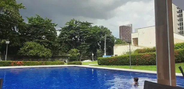 Apartamento com 3 Quartos para alugar, 129m² no Chapada, Manaus