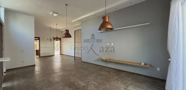 Casa de Condomínio com 3 Quartos para venda ou aluguel, 285m² no Condomínio Terras do Vale, Caçapava