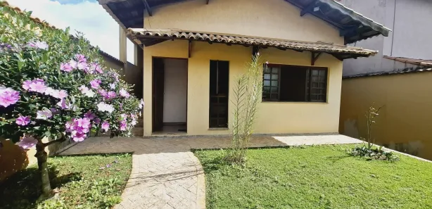 Sobrado com 4 Quartos para alugar, 213m² no Jardim Carlos Cooper, Suzano