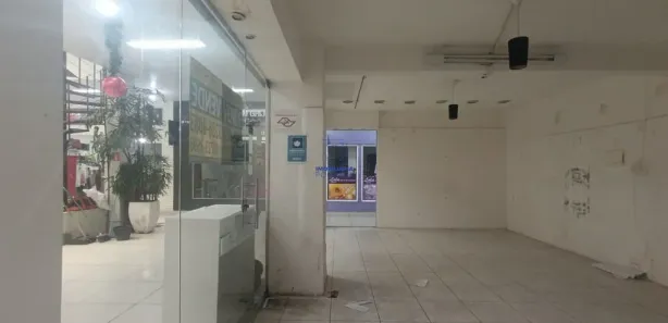 Sala Comercial para venda ou aluguel, 23m² no Embaré, Santos