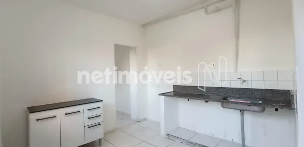 Casa com 1 Quarto para alugar, 20m² no Cruzeiro, Belo Horizonte