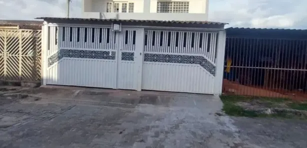 Sobrado com 4 Quartos à venda, 146m² no Samambaia Sul, Brasília
