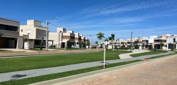 Casa de Condomínio com 3 Quartos para alugar, 258m² no Jardins Marselha, Aparecida de Goiânia