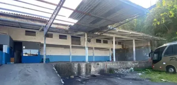  com 1 Quarto para alugar, 2000m² no Arraial do Retiro, Salvador