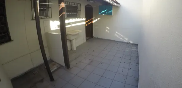 Casa de Condomínio com 2 Quartos para alugar, 70m² no Vila Valqueire, Rio de Janeiro