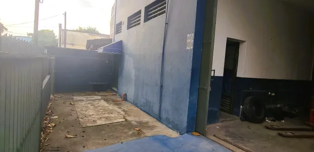 Galpão/Depósito/Armazém para alugar, 815m² no Rocha Miranda, Rio de Janeiro