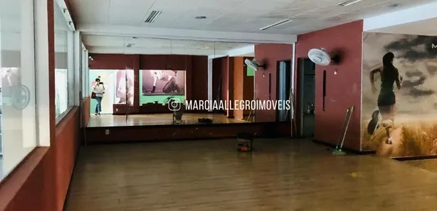 Ponto Comercial para alugar, 800m² no Barbalho, Salvador
