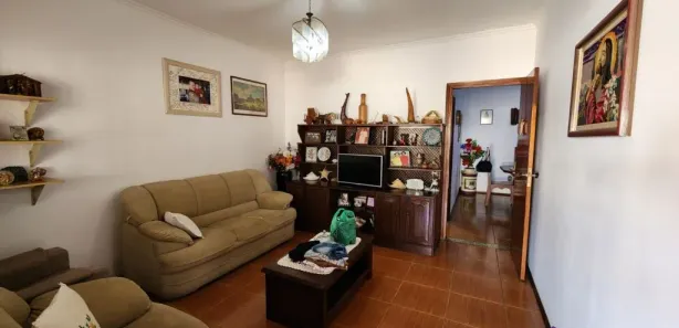 Casa com 4 Quartos à venda, 190m² no Vila Coqueiro, Valinhos
