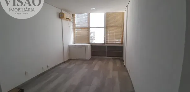 Sala Comercial para venda ou aluguel, 35m² no Centro, Manaus