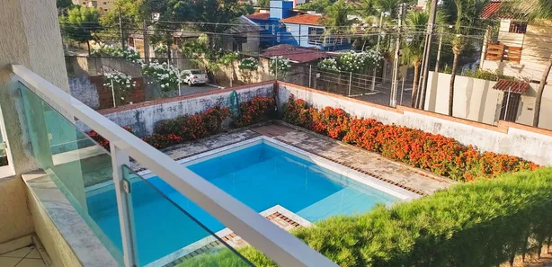 Sobrado com 4 Quartos à venda, 250m² no Ponta Negra, Natal