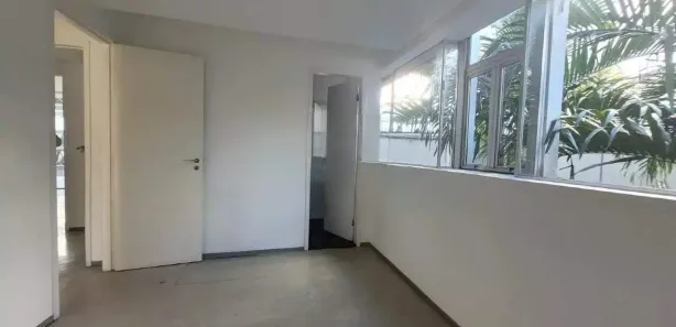 Ponto Comercial para alugar, 301m² no Funcionários, Belo Horizonte