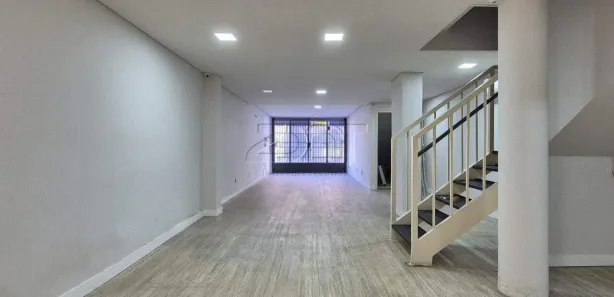 Ponto Comercial para alugar, 140m² no Santo Antônio, Belo Horizonte
