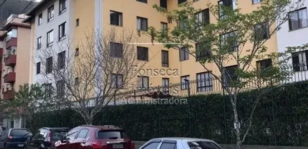 Apartamento com 2 Quartos para alugar, 71m² no Retiro, Petrópolis