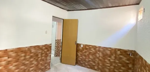 Casa com 2 Quartos para alugar, 60m² no Centro, Nova Iguaçu