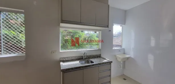Apartamento com 2 Quartos para alugar, 50m² no Vila Guarujá, Londrina