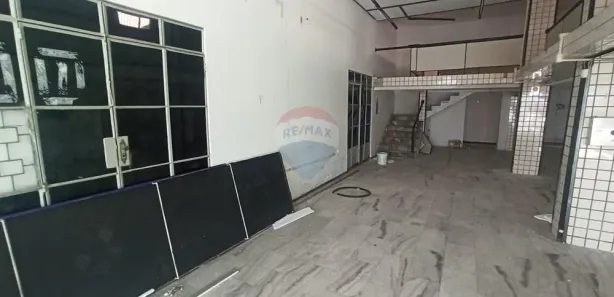 Ponto Comercial para alugar, 249m² no Itapuã, Salvador