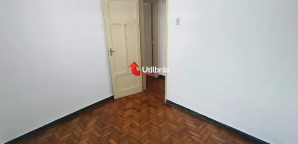 Casa com 2 Quartos para alugar, 50m² no Santa Tereza, Belo Horizonte