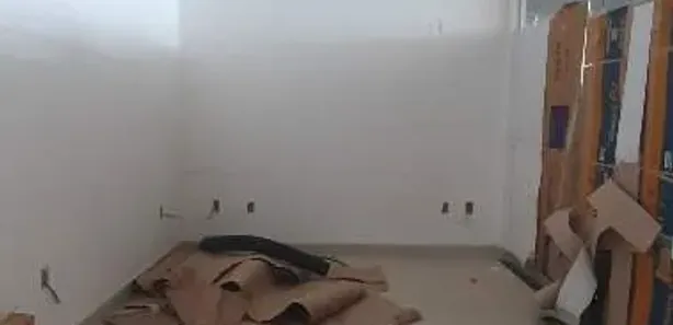 Ponto Comercial para alugar, 14m² no Morada da Serra, Ibirité