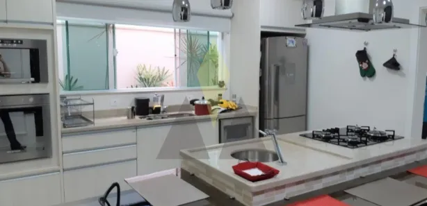 Casa de Condomínio com 3 Quartos para alugar, 259m² no Granja Olga II, Sorocaba