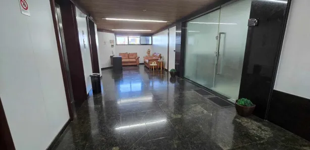Sala Comercial para venda ou aluguel, 384m² no Brotas, Salvador