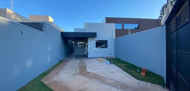 Casa com 2 Quartos à venda, 75m² no Jardim Itamaracá, Campo Grande
