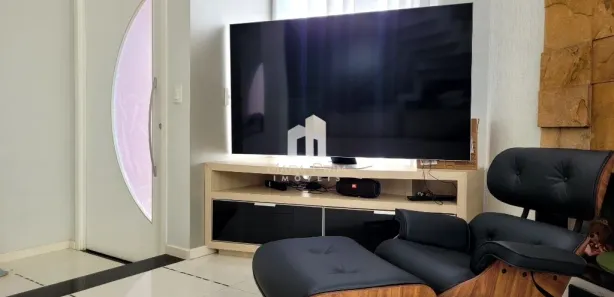 Sobrado com 3 Quartos para venda ou aluguel, 205m² no Tanguá, Almirante Tamandaré