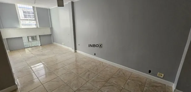 Sala Comercial para alugar, 29m² no Centro, Bento Gonçalves