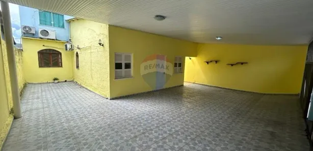 Casa com 4 Quartos à venda, 235m² no Novo Aleixo, Manaus