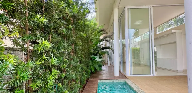 Casa de Condomínio com 4 Quartos à venda, 220m² no Jardins Verona, Goiânia