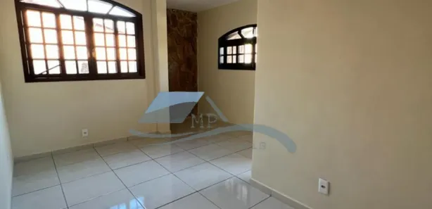 Sobrado com 2 Quartos para alugar, 80m² no Campo Grande, Rio de Janeiro