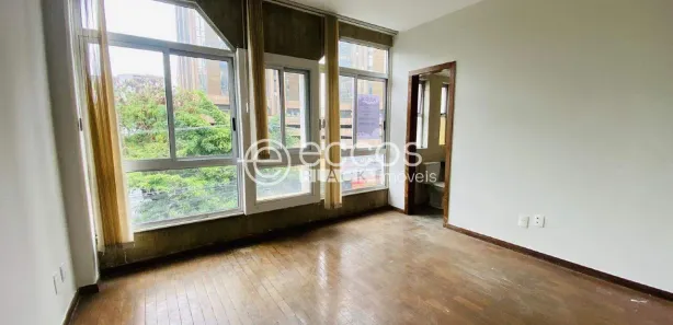 Sala Comercial à venda, 113m² no Santo Agostinho, Belo Horizonte