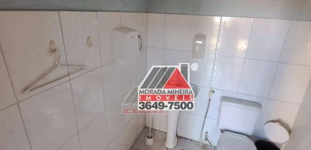 Casa com 9 Quartos para alugar, 360m² no São João Batista, Santa Luzia