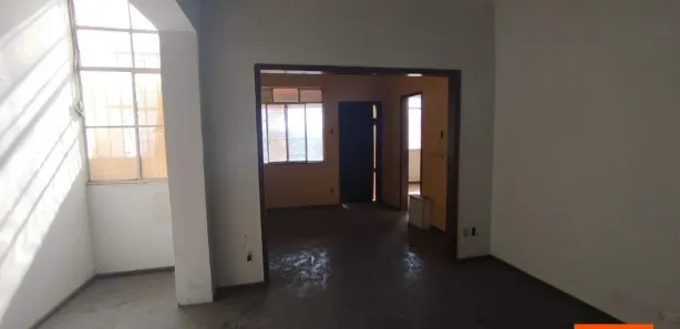 Casa com 3 Quartos para alugar, 300m² no Serra, Belo Horizonte