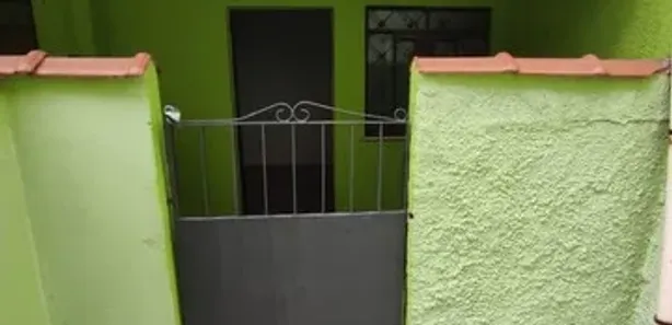 Kitnet para alugar, 20m² no Califórnia, Nova Iguaçu
