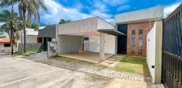 Casa com 3 Quartos para alugar, 163m² no Setor Habitacional Jardim Botânico, Brasília