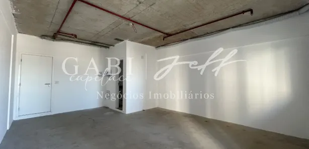 Sala Comercial à venda, 40m² no Vila Mathias, Santos