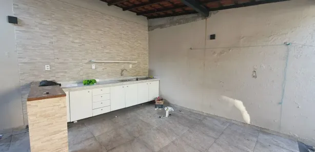 Casa com 3 Quartos para alugar, 300m² no Nossa Senhora das Graças, Manaus