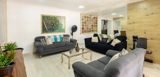 Sobrado com 5 Quartos à venda, 279m² no Coroado, Manaus