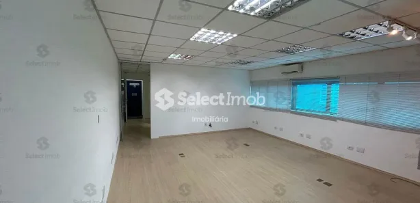 Sala Comercial à venda, 61m² no Vila Bocaina, Mauá